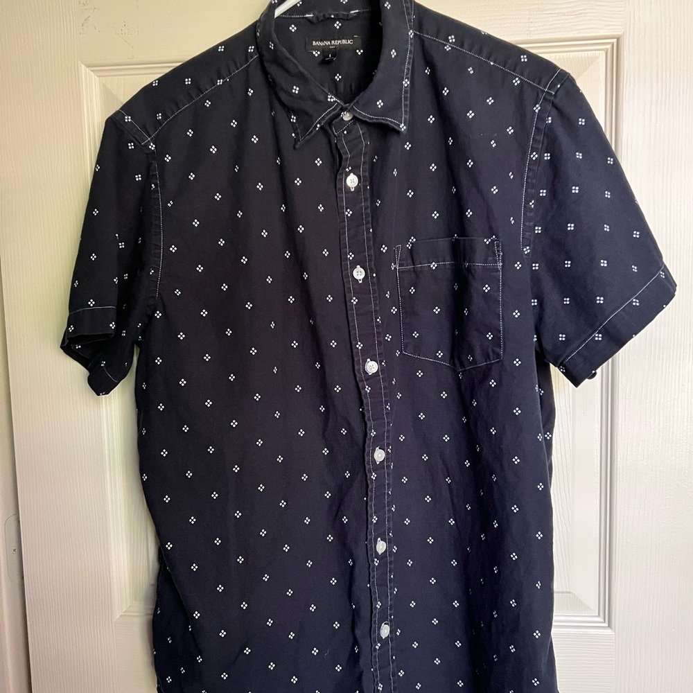 Men’s Banana Republic shirt